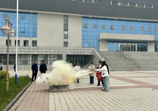 微信图片_20251029092620_1290_387